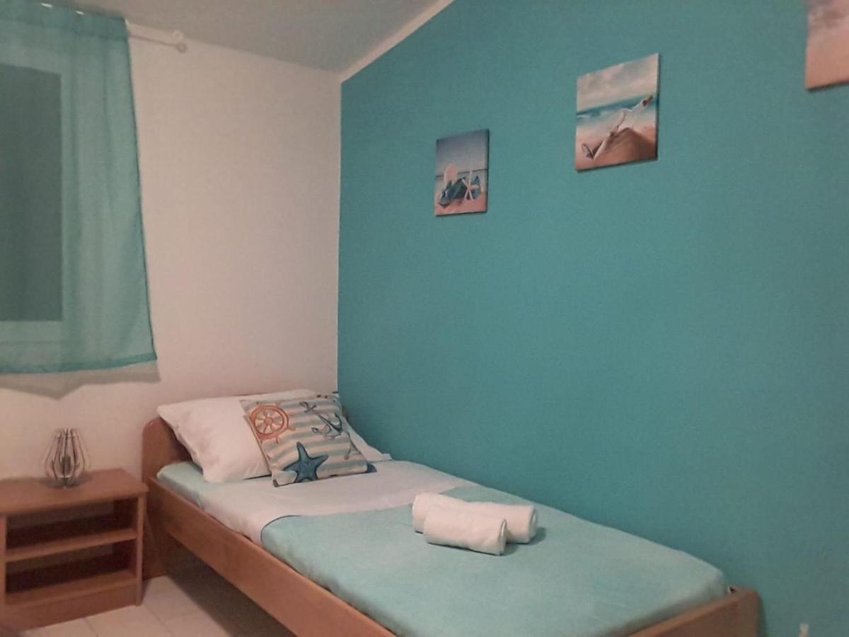 Apartamentos Aroma パグ エクステリア 写真
